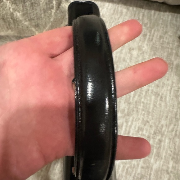 ✨💎VINTAGE💎✨Yves Saint Laurent Black top handle bag w/COA&Dusty - Picture 6 of 16